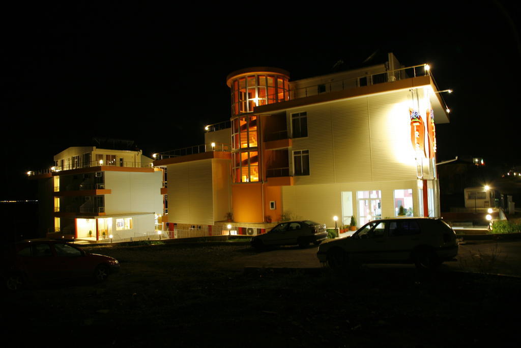 Iris Beach Hotel Sveti Vlas Exterior foto